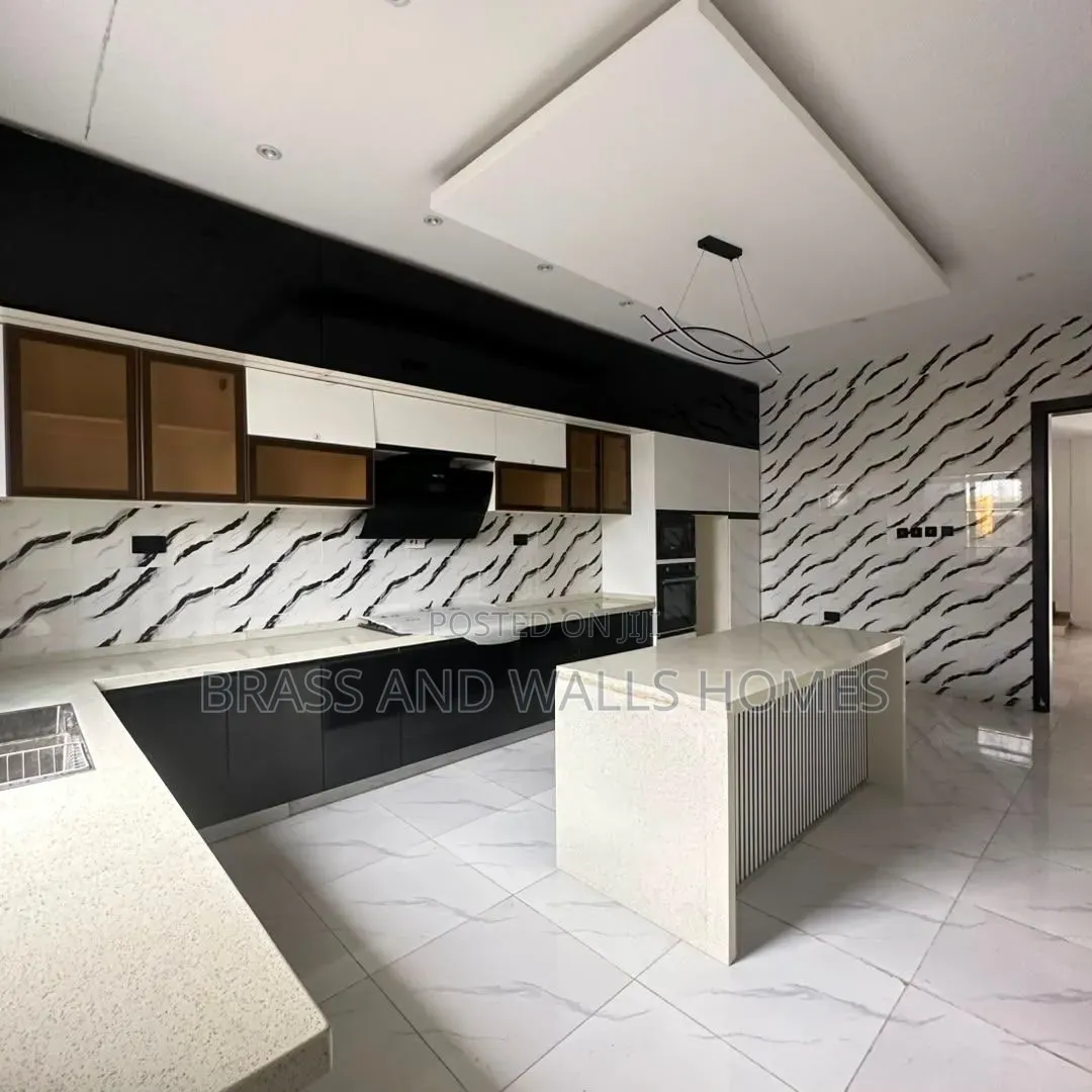 Furnished 4bdrm Duplex in Sangotedo for sale in Sangotedo