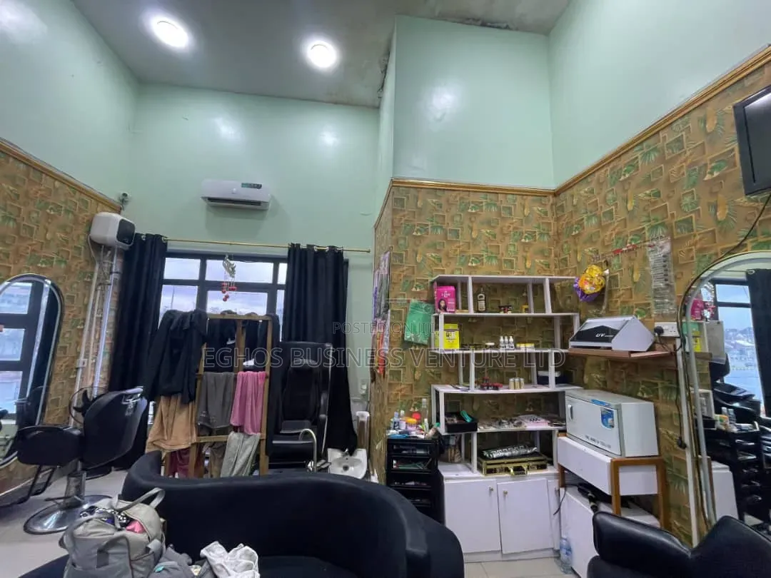 Unisex Salon for Sale at Ringroad in Benin City