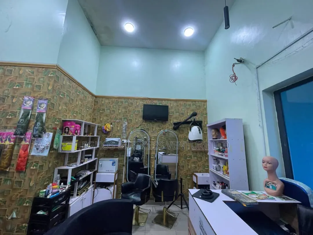 Unisex Salon for Sale at Ringroad in Benin City