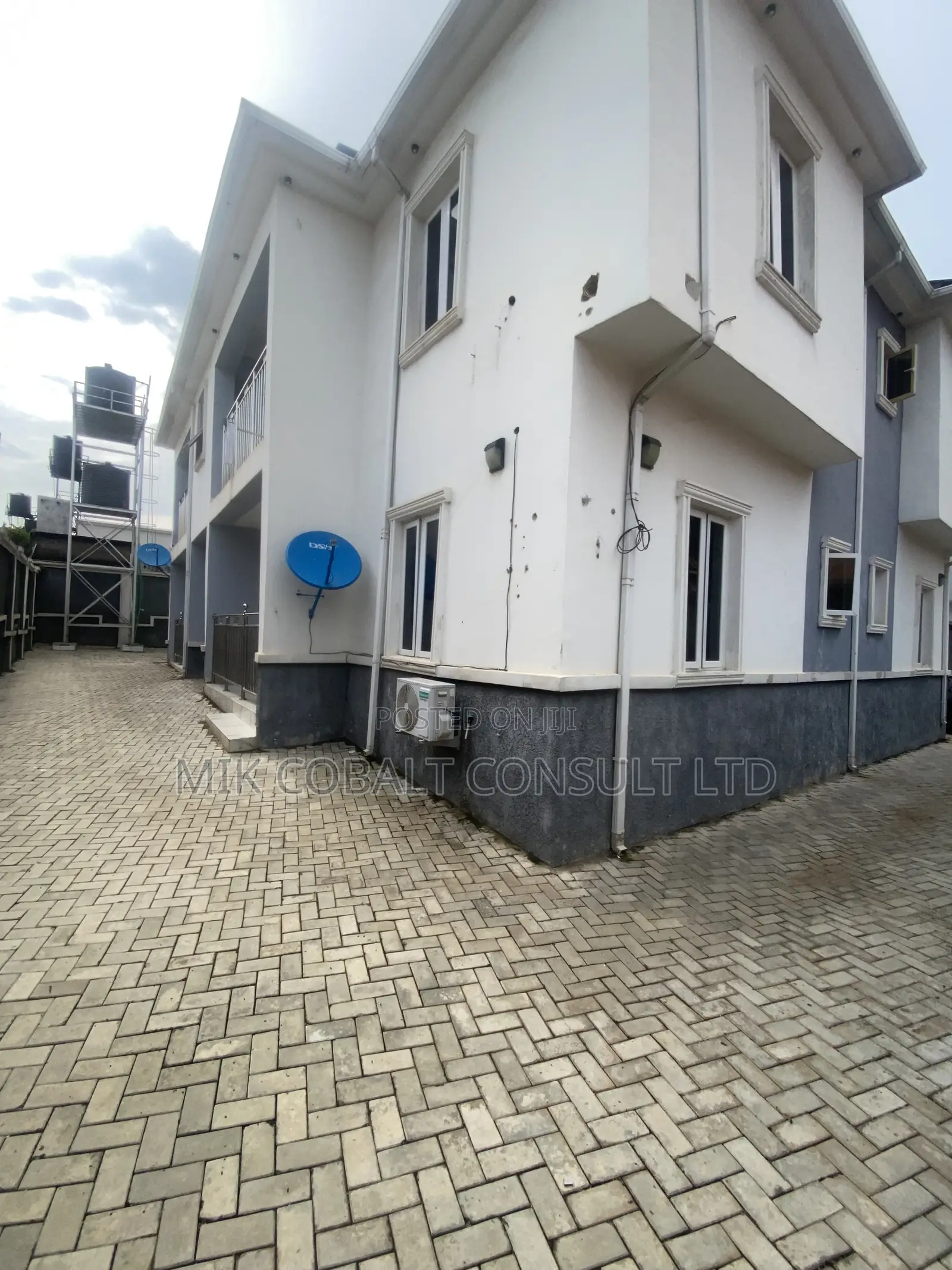 2bdrm Block of Flats in 69Road, Gwarinpa for rent in Gwarinpa