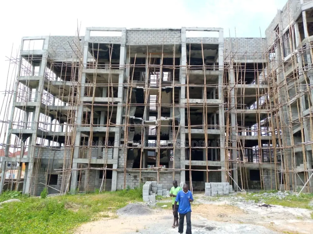 3bdrm Block of Flats in Idu Industrial for sale in Idu Industrial