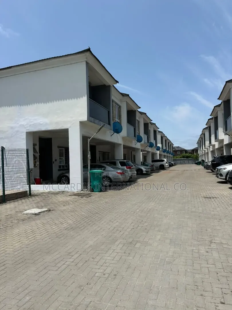 4bdrm Duplex in Alexandra Terraces, for rent in Ikate