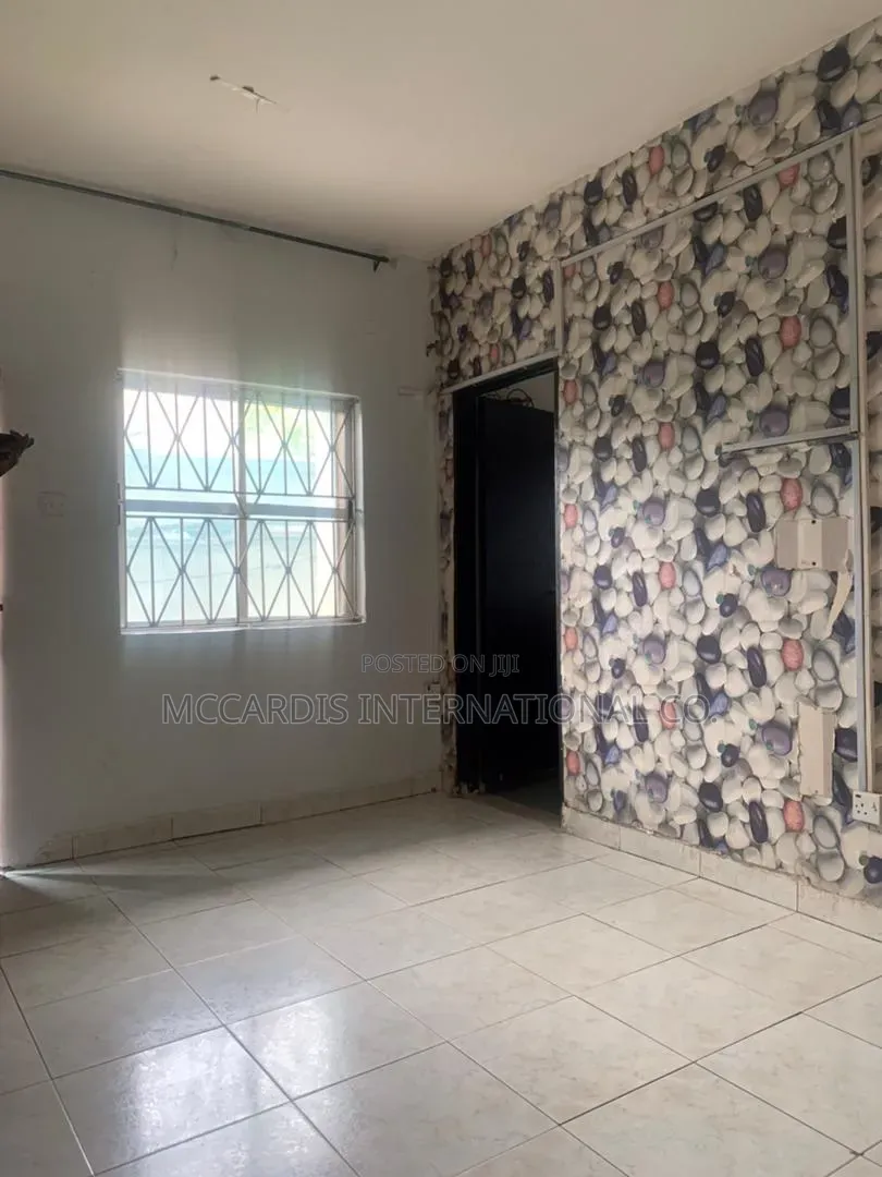 1bdrm Apartment in Off Awolowo Road, for rent in Ikoyi S.W