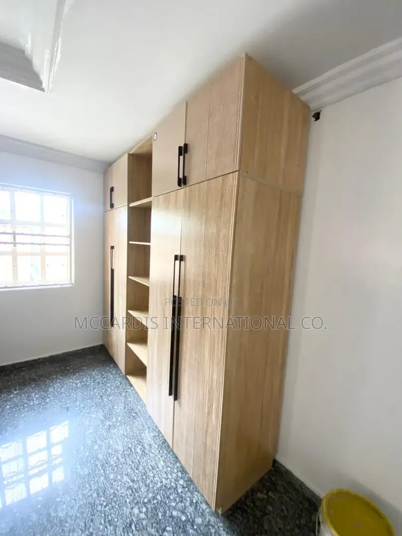 1bdrm Apartment in Off Bisola Durosimi for rent in Lekki Phase 1