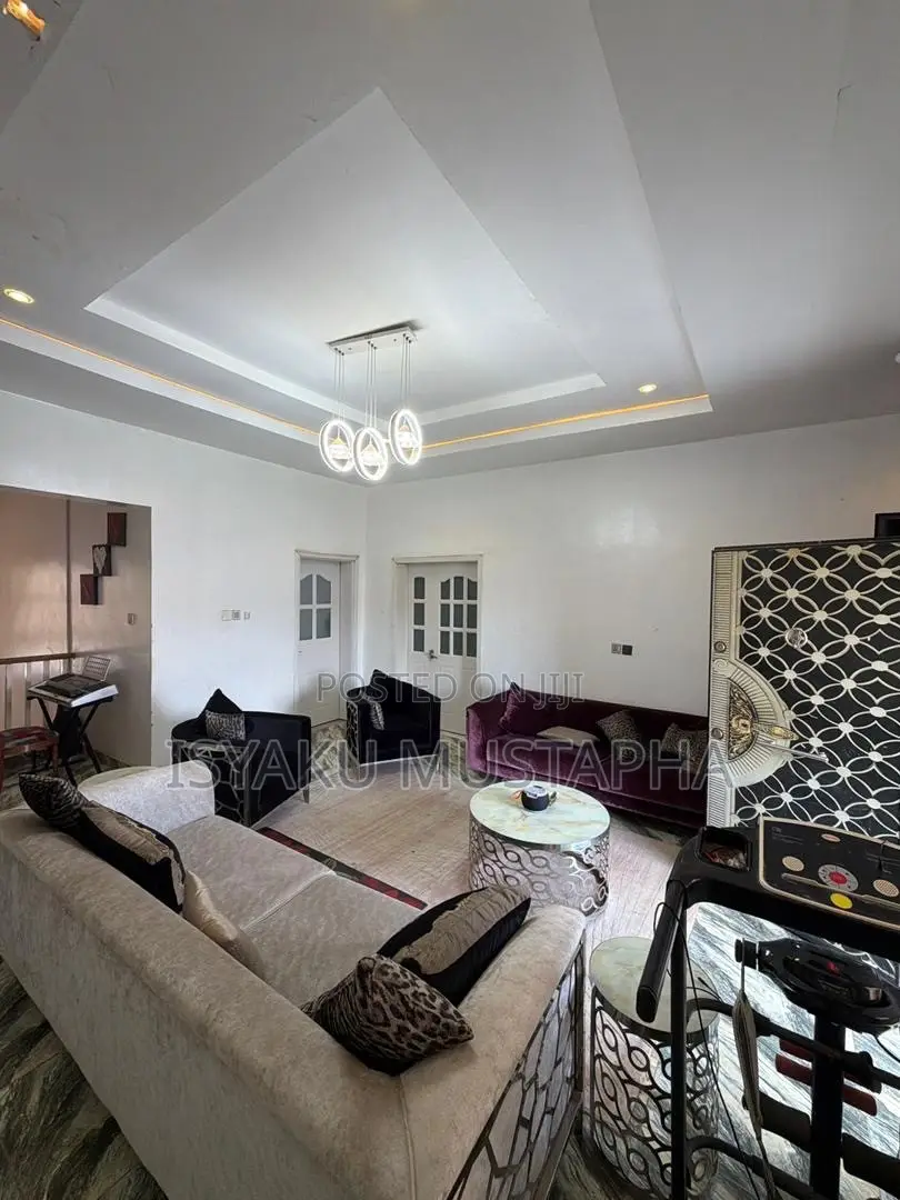 4bdrm Duplex in Life Camp for sale in Life Camp