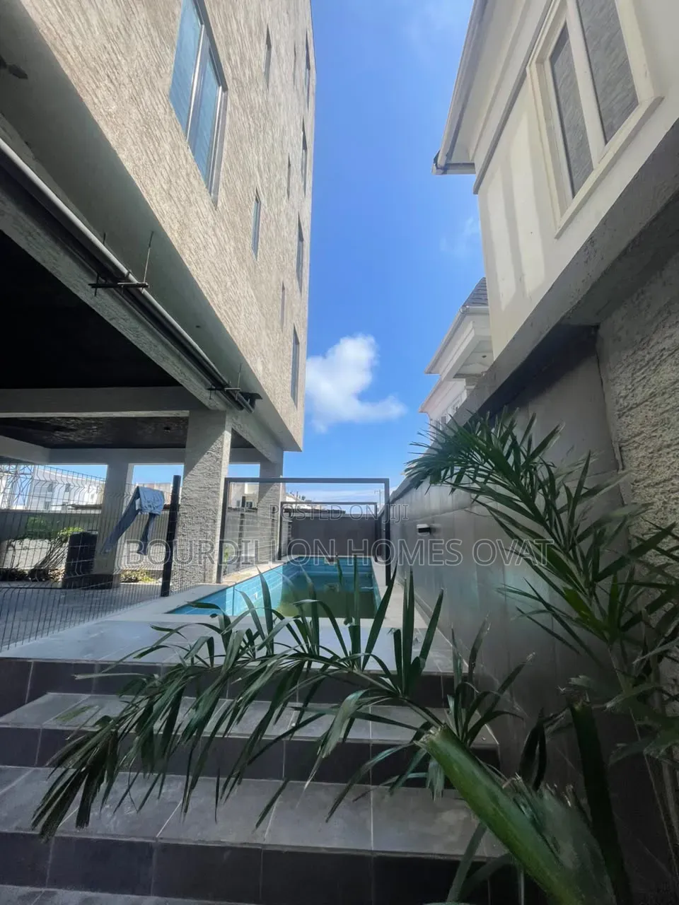 1bdrm Apartment in Orchid Lekki Lagos for sale in Lekki Expressway