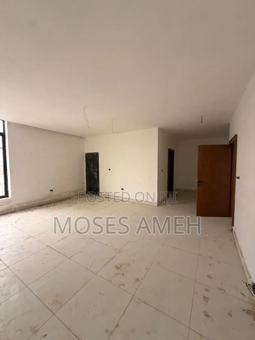 5bdrm Duplex in Mabushi for sale in Mabushi