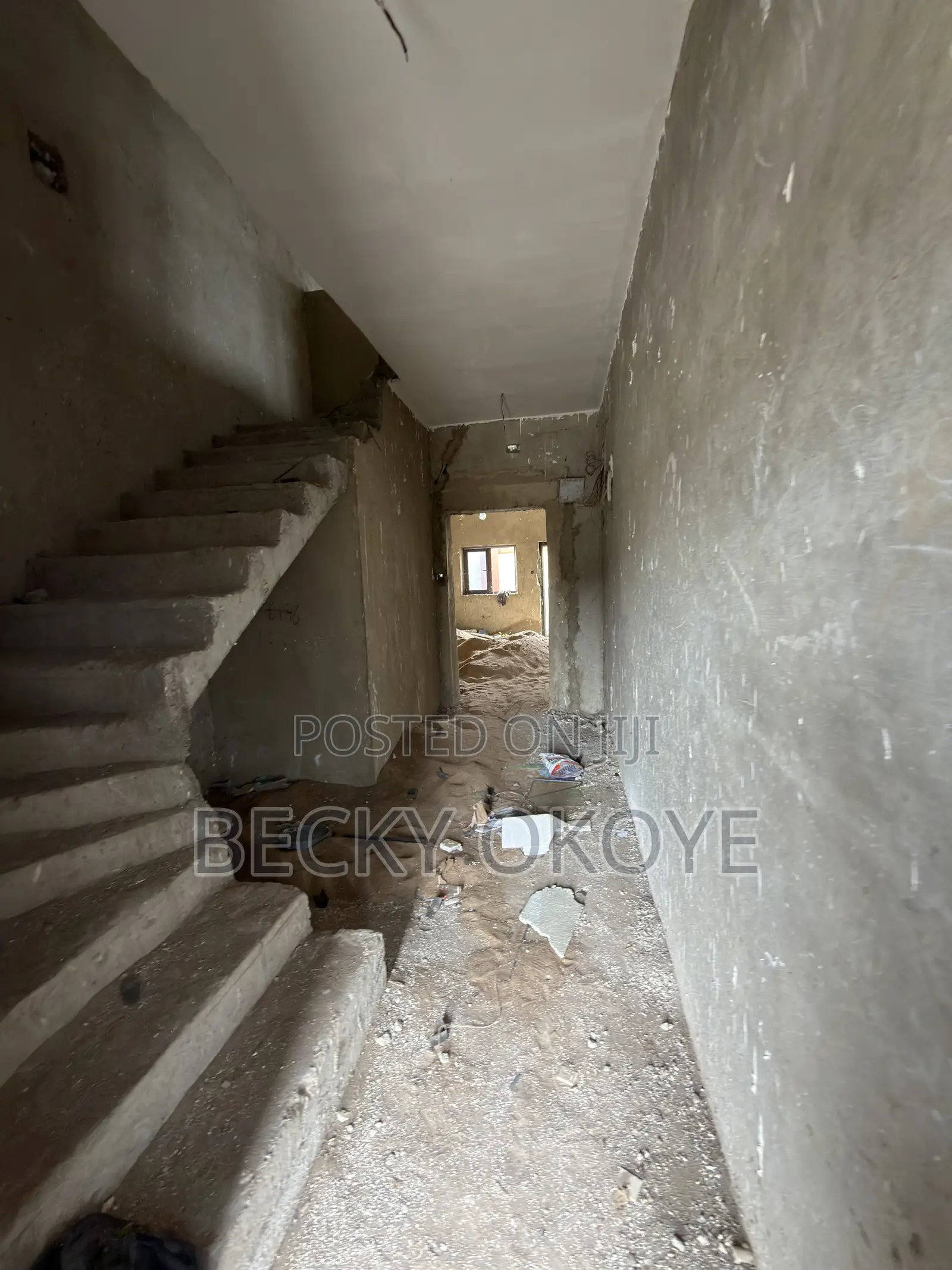 4bdrm Duplex in Durumi for sale in Durumi