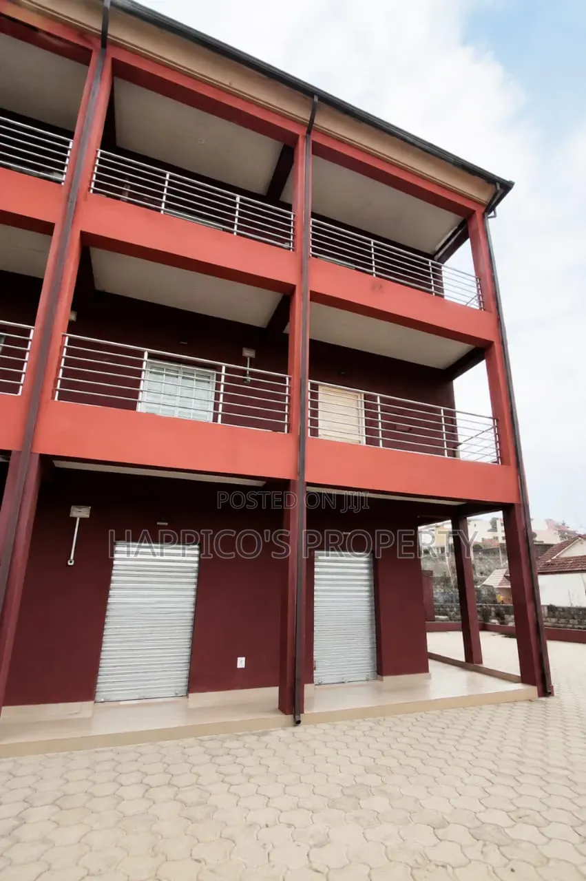 Shop for Rent in Pen Cinema