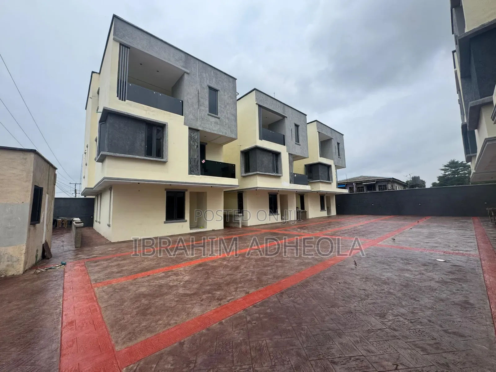 4bdrm Duplex in Ogba for sale in Ifako-Ogba