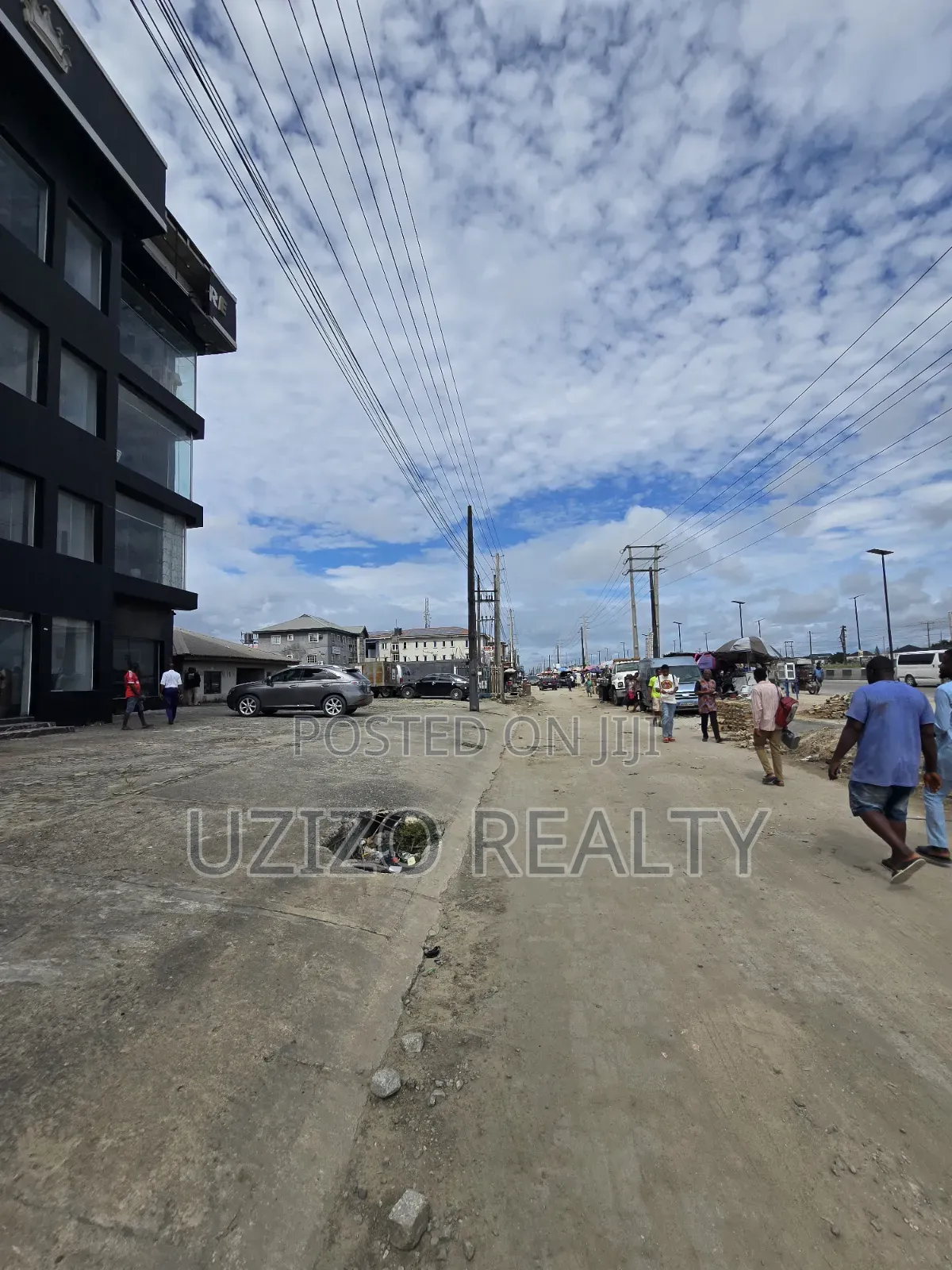3 Floors Office Space in Ajiwe