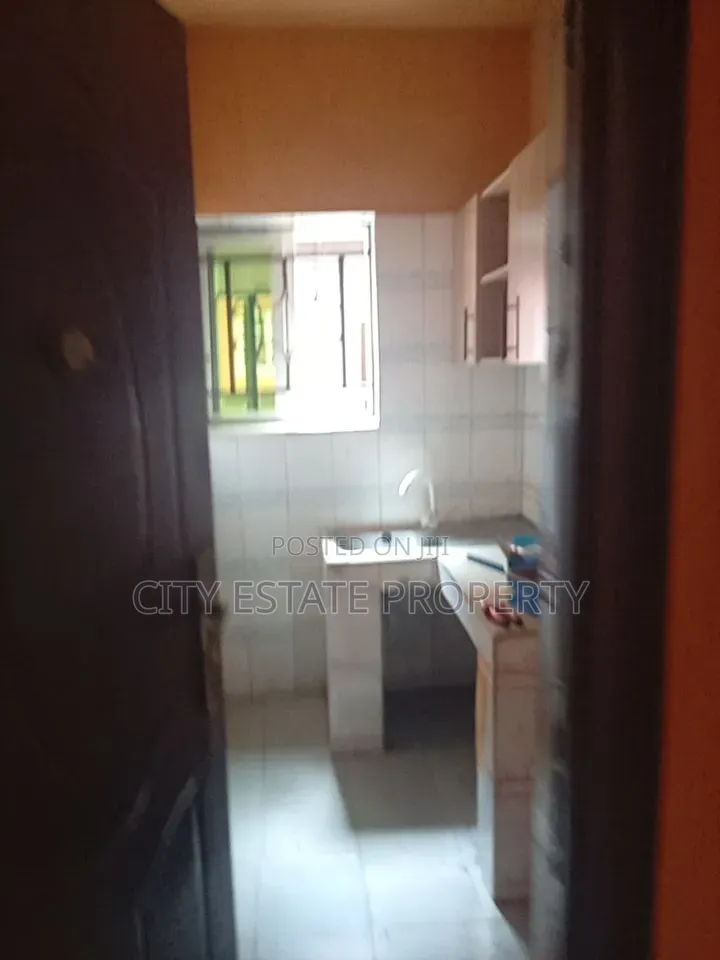1bdrm Block of Flats in Austinleo Estate, Rukpokwu for rent in Rukpokwu