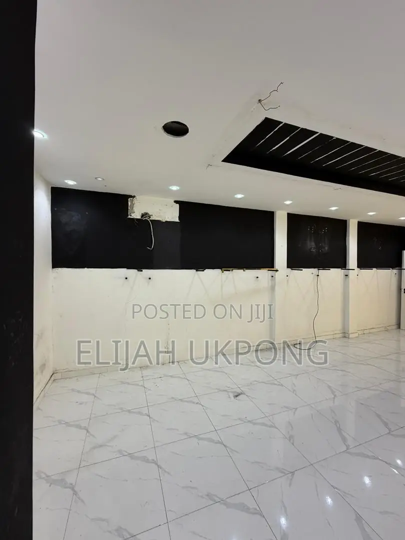 50 SQM Shop/Commercial Space in Lekki Phase 1