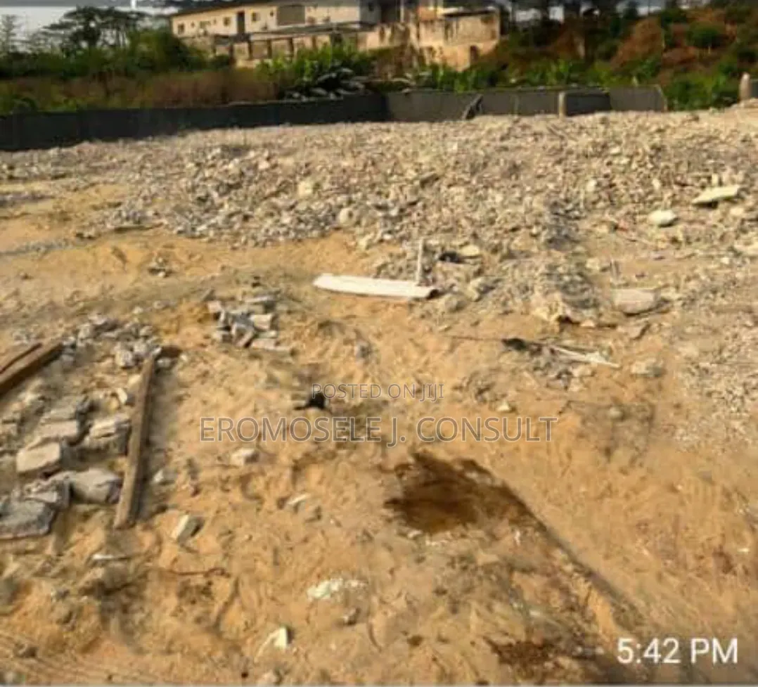 800 SQM Dry Plot Magodo Brook in GRA Phase 2 Shangisha