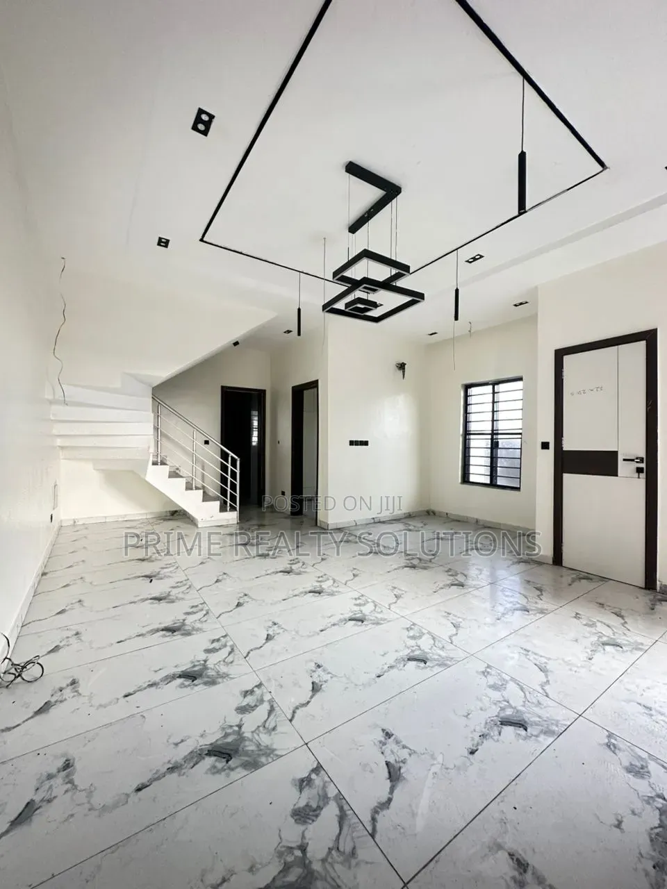 Furnished 4bdrm Duplex in Lekki Phase 1 for sale in Lekki Phase 1