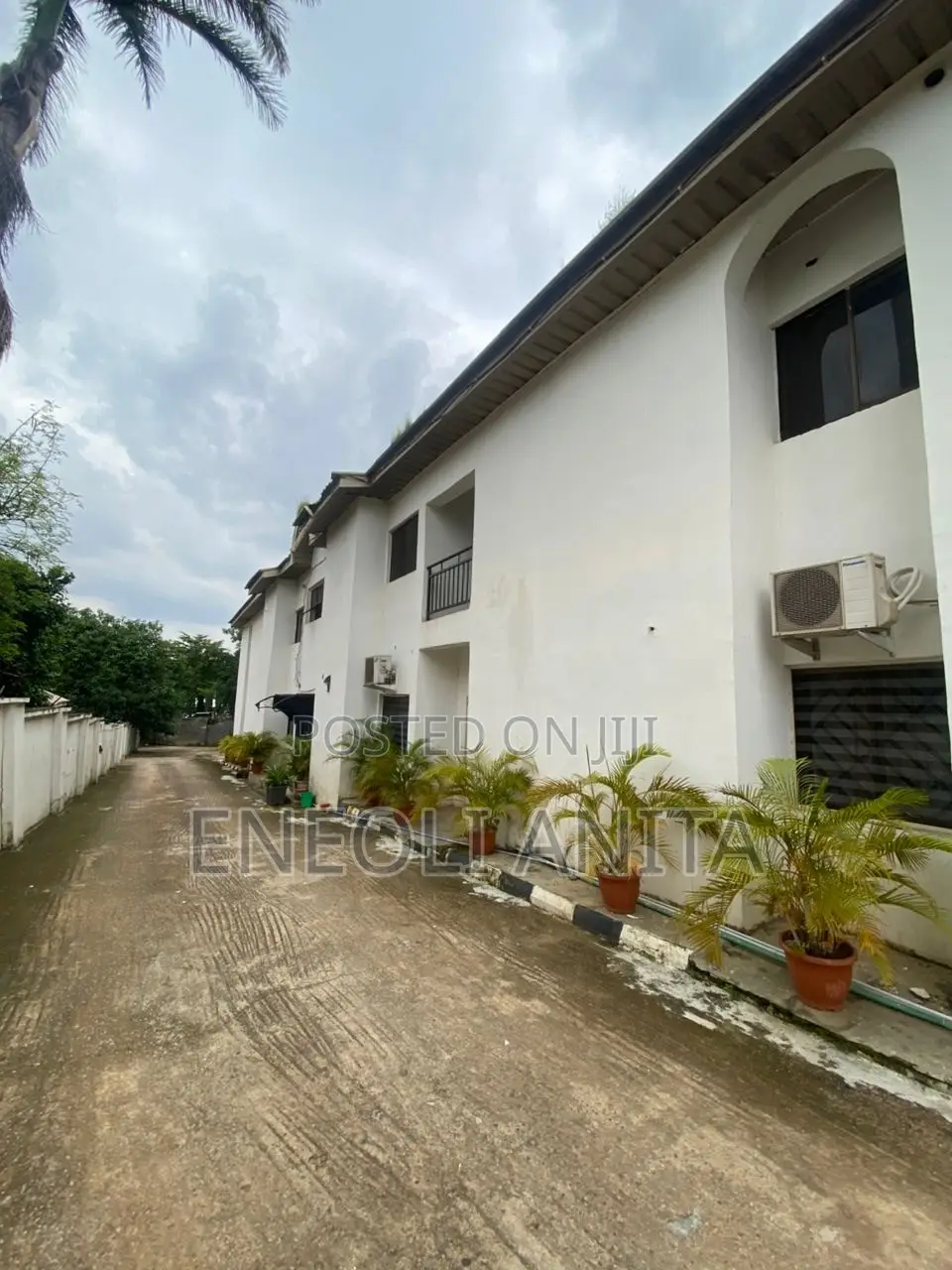 3bdrm Block of Flats in Wuye for rent in Wuye