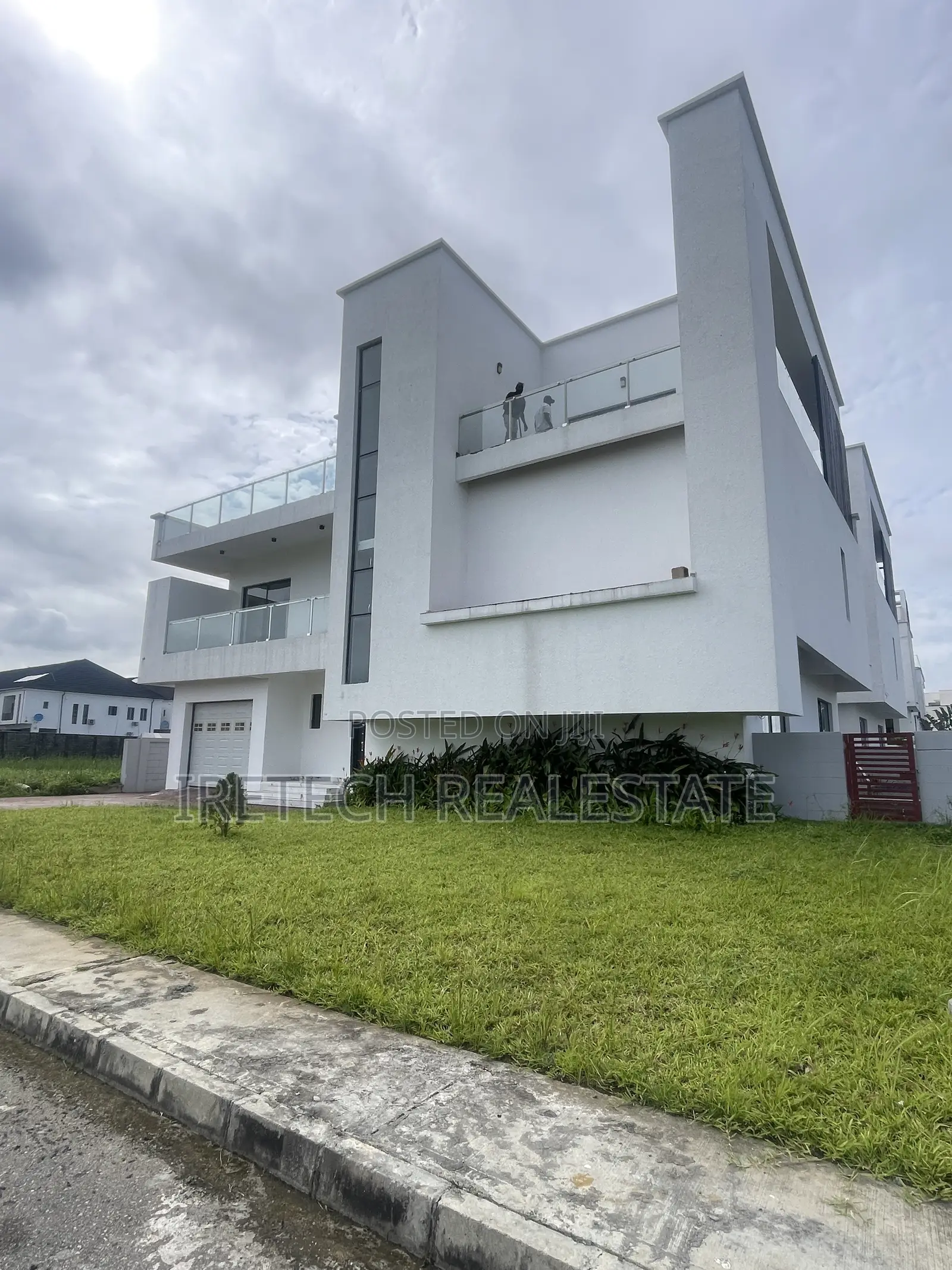 4bdrm Duplex in Vgc Environment, Ikota for sale in Ikota