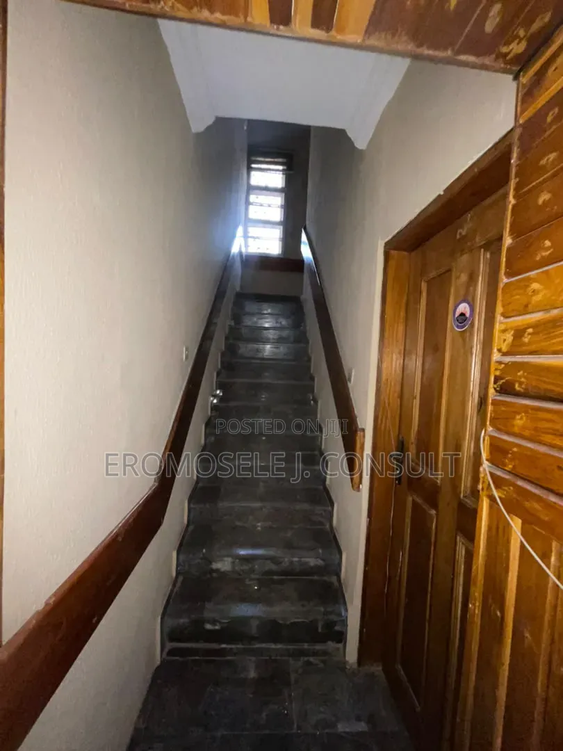5bdrm Duplex in Ogudu Gra for rent in Ogudu GRA