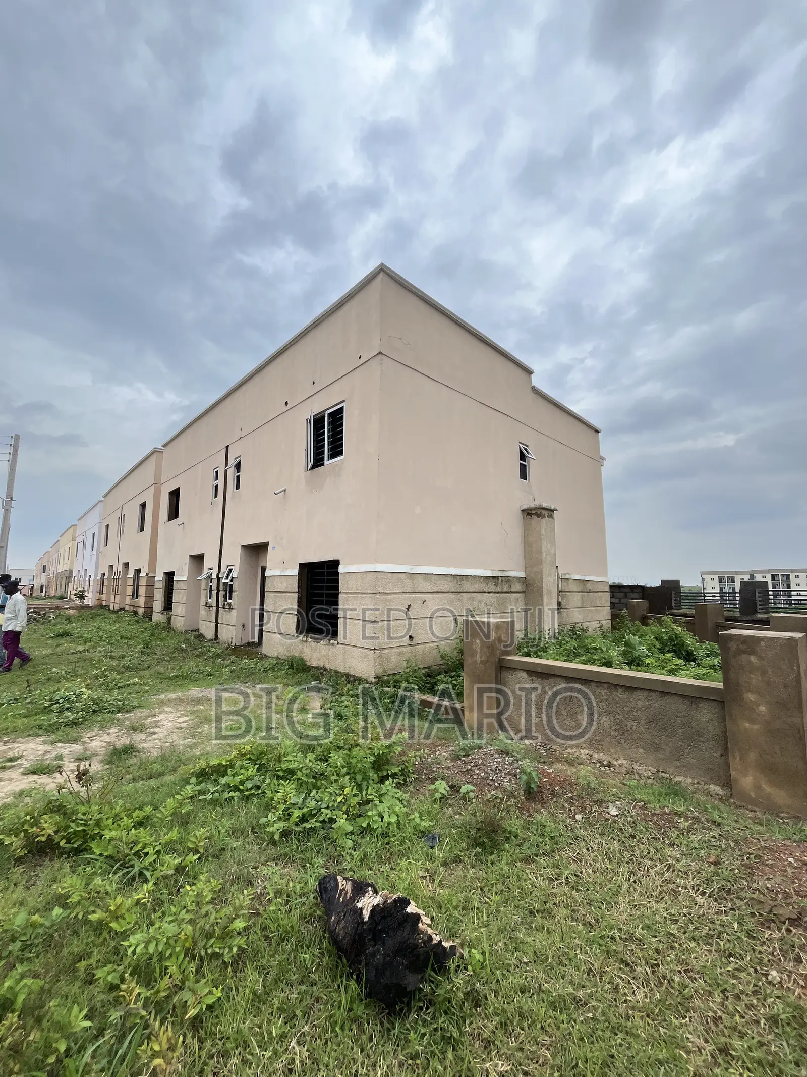 4bdrm Duplex in Brains And Hammers, Life Camp for sale in Life Camp