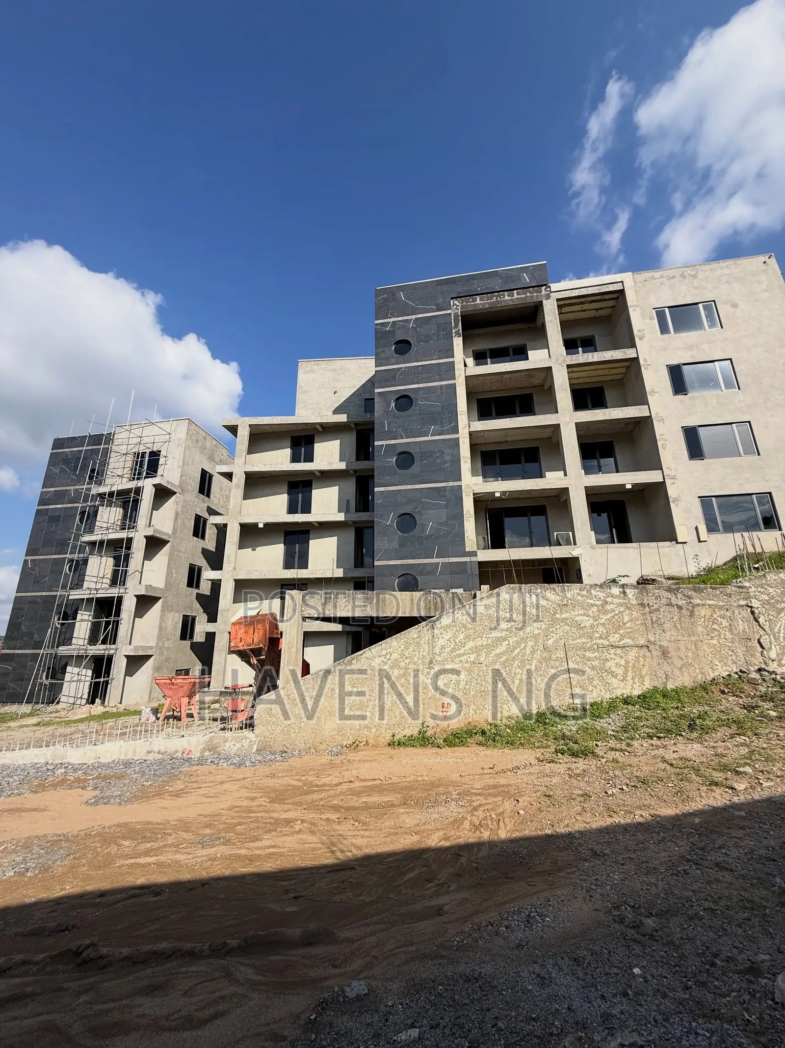 4bdrm Apartment in Maitama for sale in Maitama