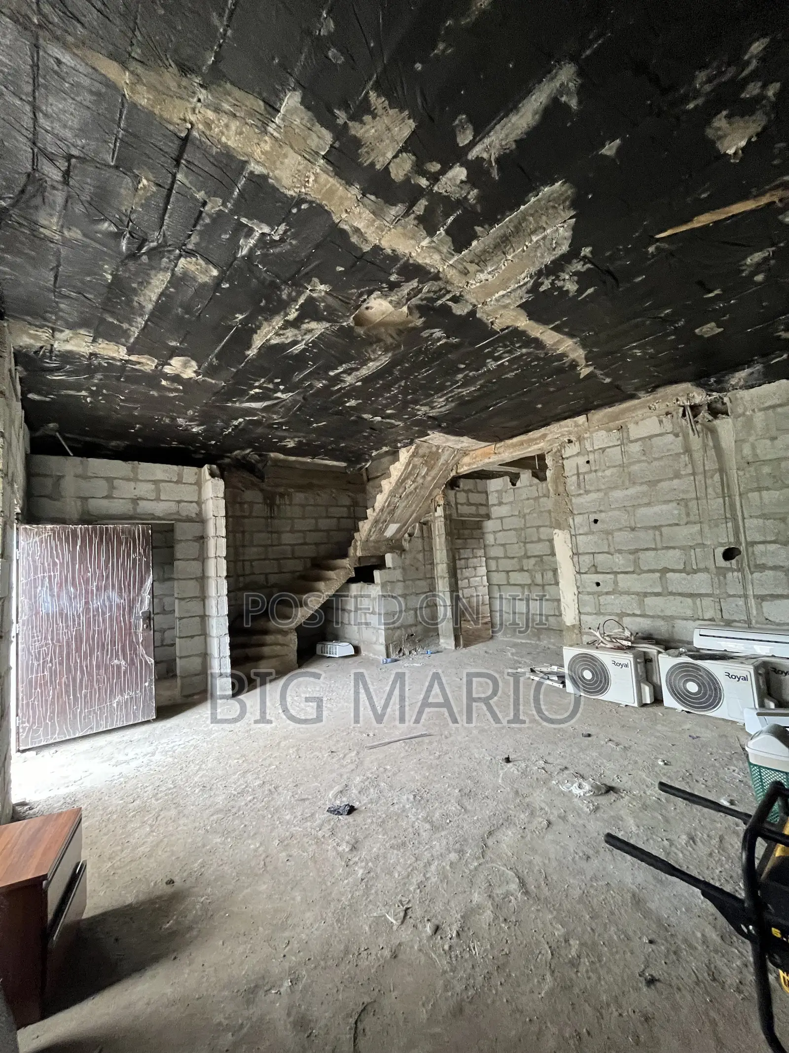 4bdrm Duplex in Brains And Hammers, Life Camp for sale in Life Camp