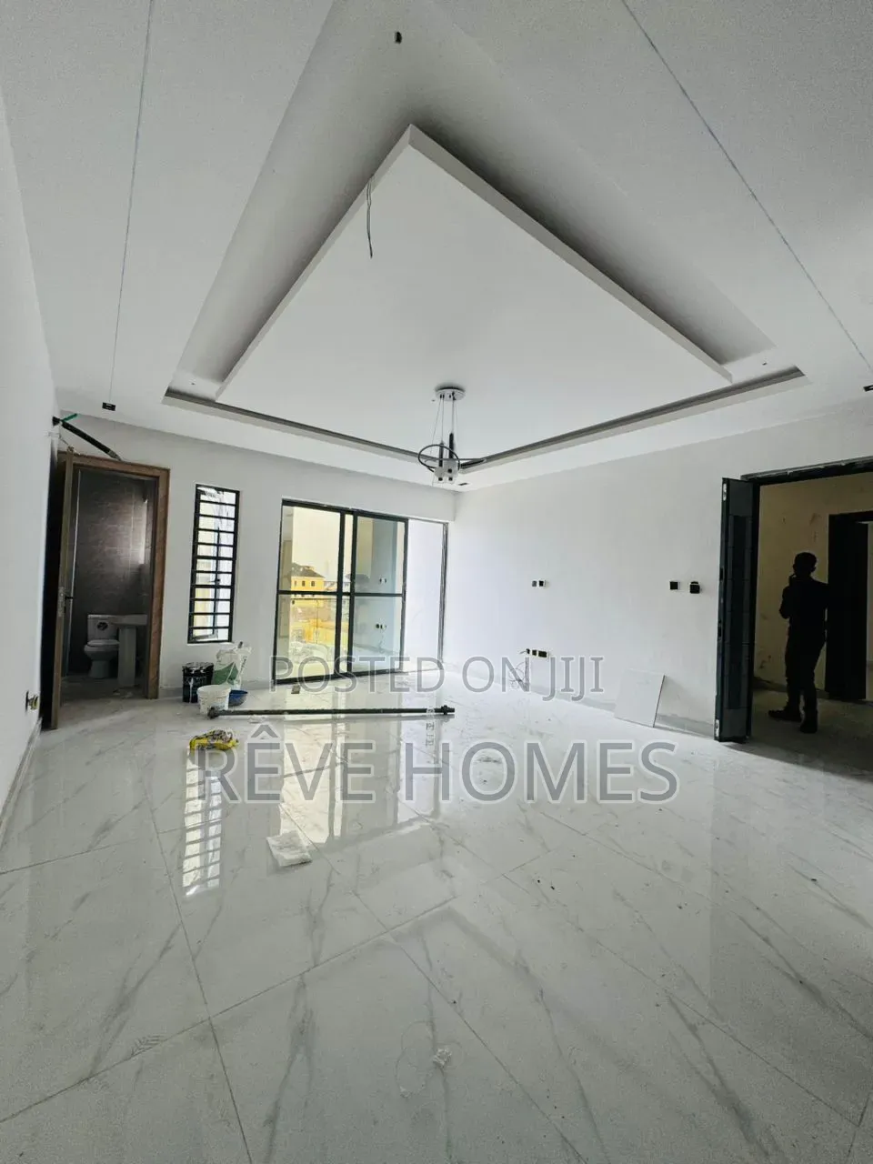 3bdrm Block of Flats in Shomolu / Shomolu for sale in Shomolu / Shomolu