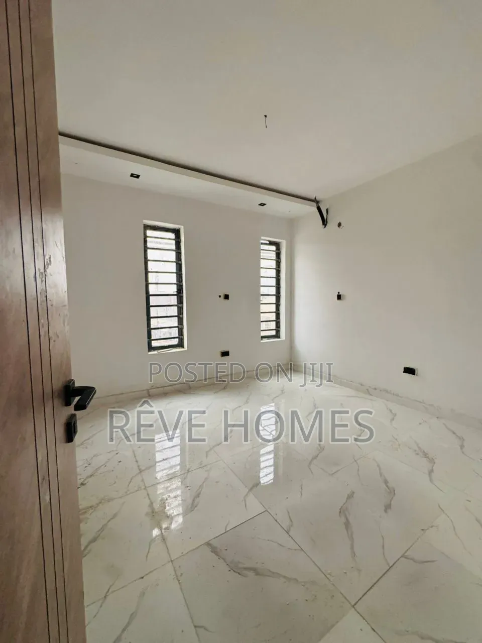 3bdrm Block of Flats in Shomolu / Shomolu for sale in Shomolu / Shomolu