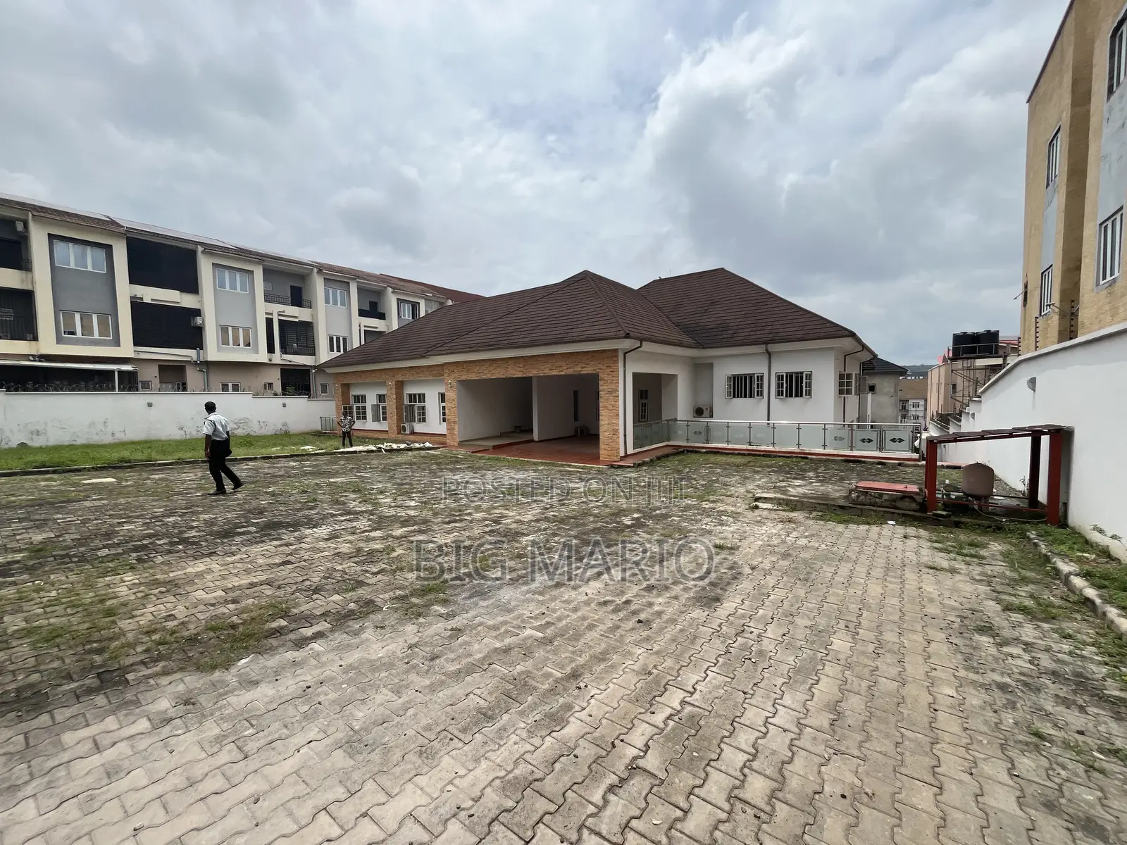 5bdrm Duplex in Guzape for rent in Guzape District