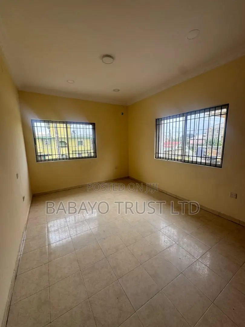 2bdrm Apartment in Igbo-efon for rent in Igbo-efon