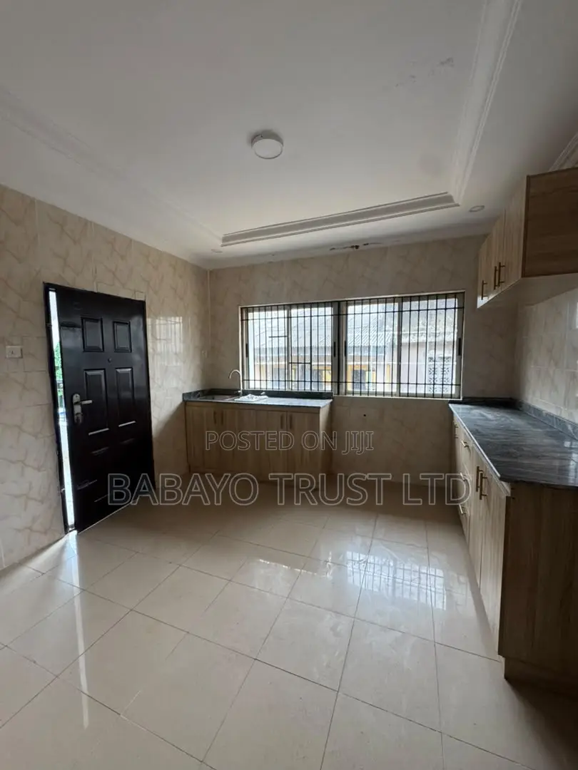 2bdrm Apartment in Igbo-efon for rent in Igbo-efon