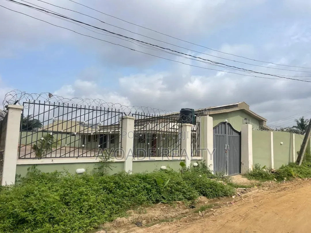 Warehouse With Offices + 2 Boreholes at New Garage Ibadan in Ibadan
