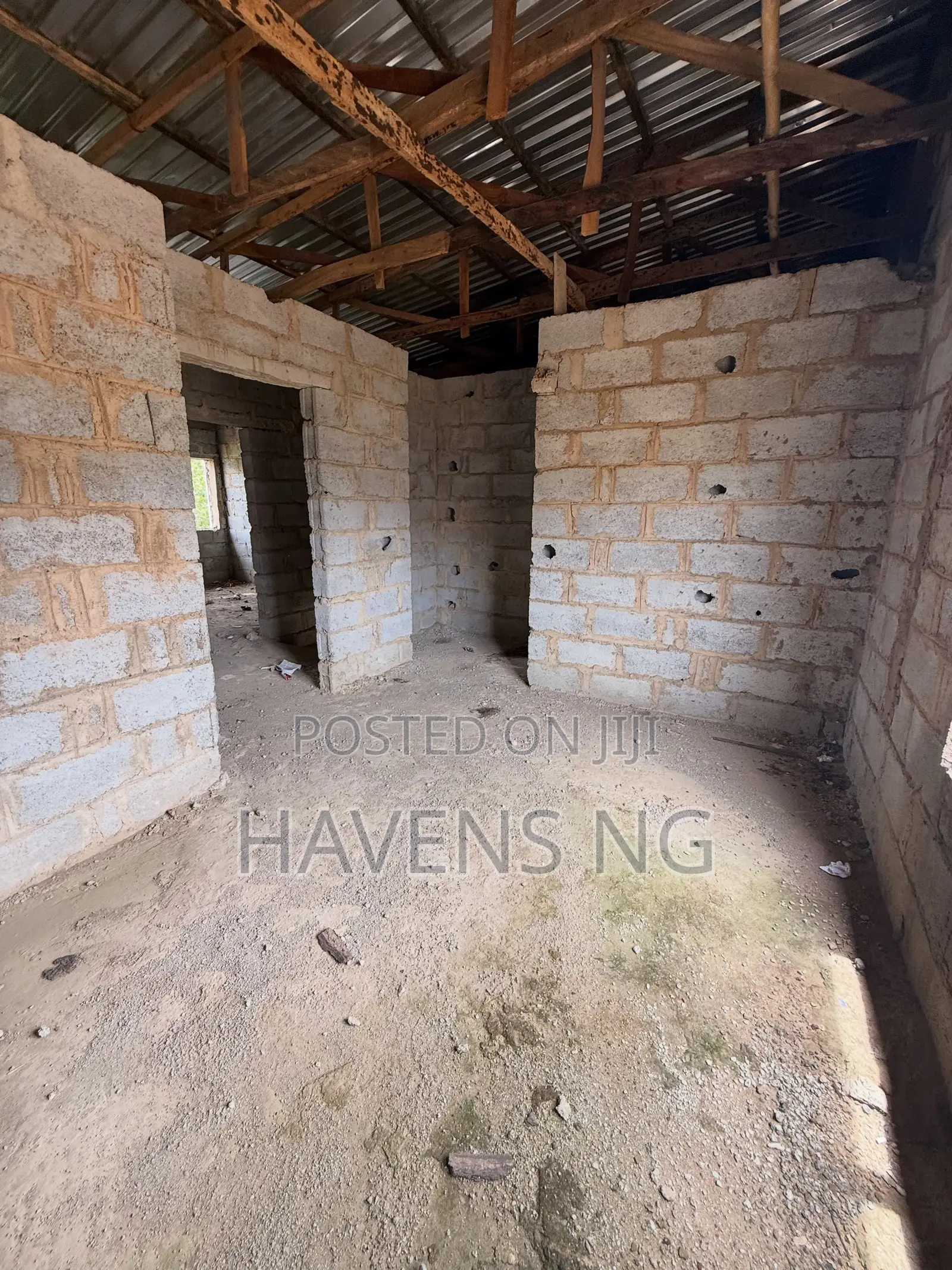 4bdrm Duplex in Life Camp for sale in Life Camp
