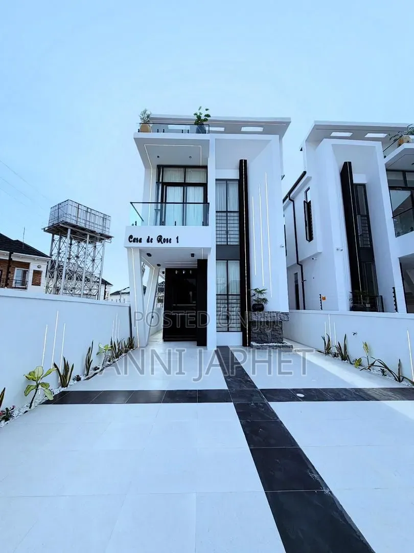 5bdrm Duplex in Ikota Gra, Lagos Island / Lagos Island for sale in Lagos Island / Lagos Island