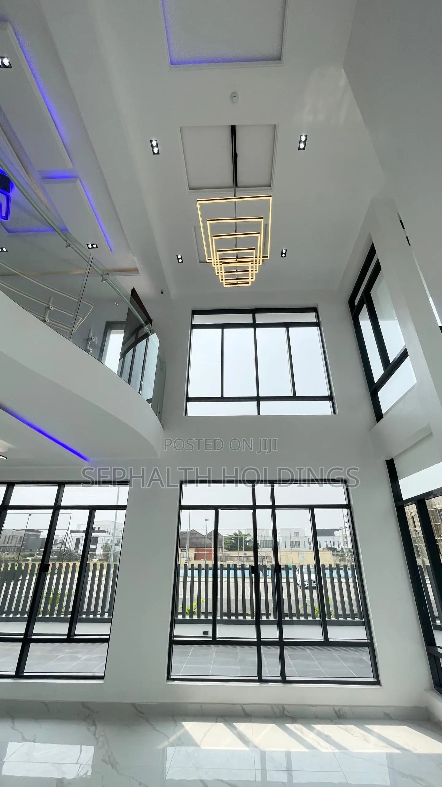 5bdrm Duplex in Osapa london for sale in Osapa london