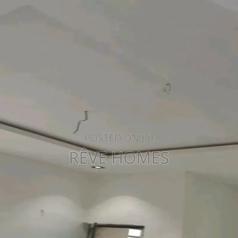 Studio Apartment in Adekunle for rent in Adekunle