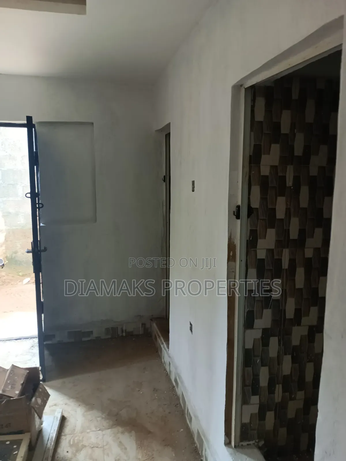 Mini Flat in Aribila Estate, Ikorodu Garage for rent in Ikorodu Garage