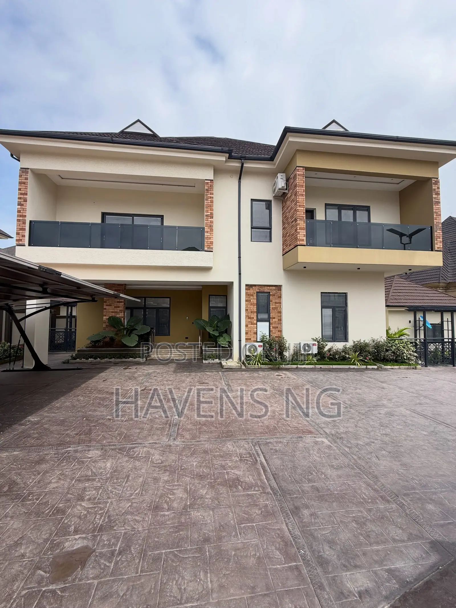 5bdrm Duplex in Asokoro for sale in Asokoro