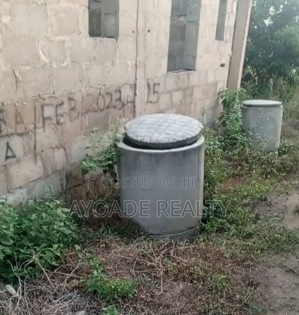 3bdrm House in Odeyale, Ibadan for sale in Ibadan
