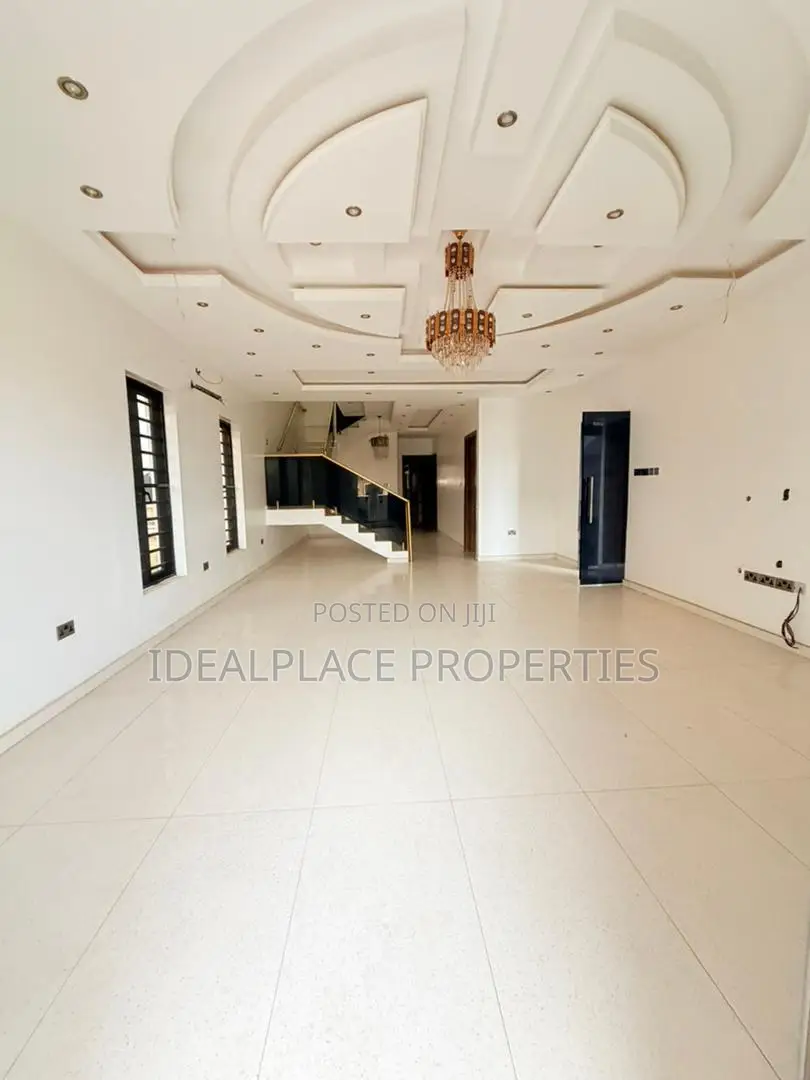 4bdrm Duplex in GRA Phase 2 Shangisha for sale in GRA Phase 2 Shangisha