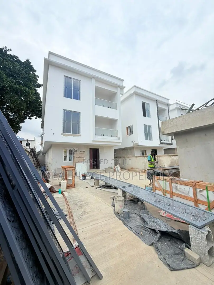 5bdrm Duplex in Ikeja GRA for sale in Ikeja GRA