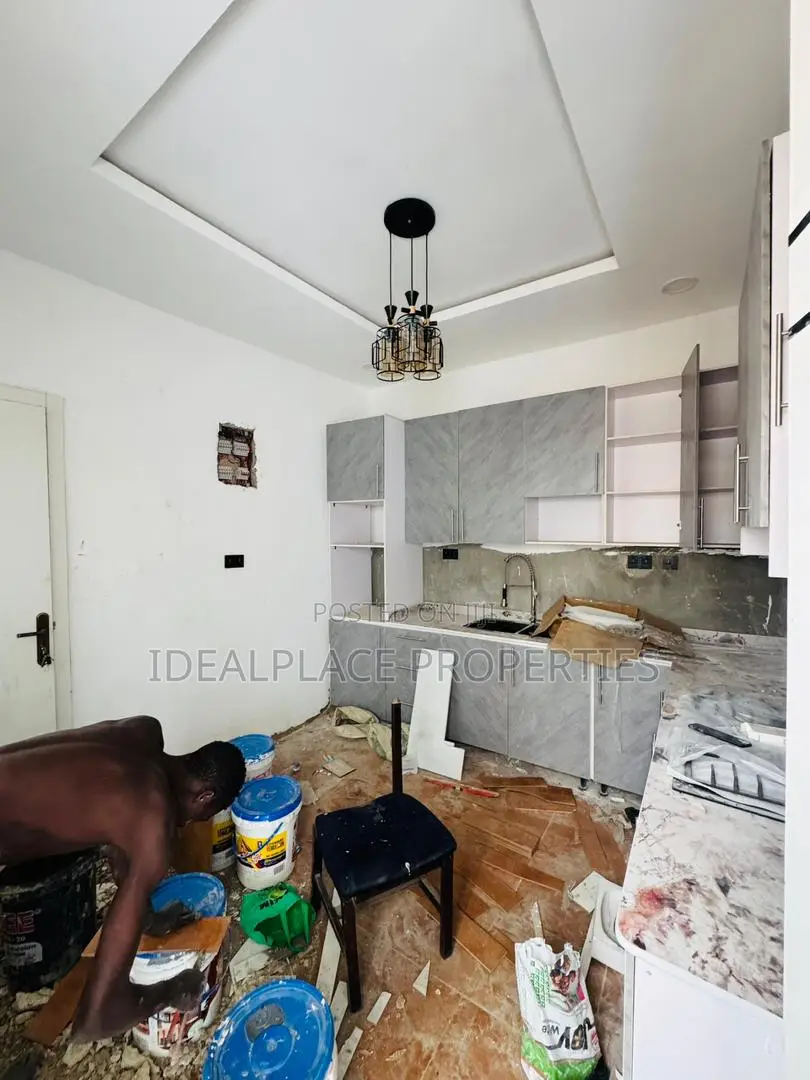 4bdrm Duplex in Ogudu GRA for sale in Ogudu GRA