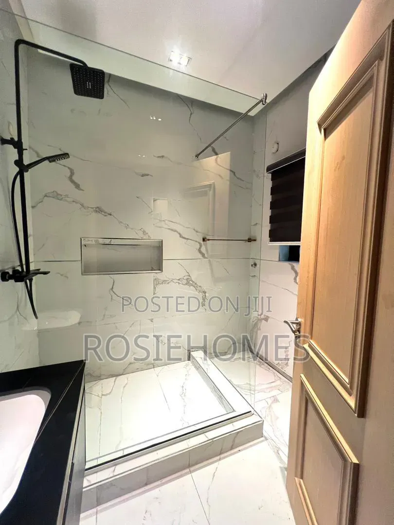 3bdrm Apartment in Banana Island for rent in Banana Island
