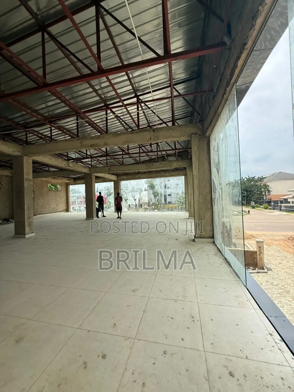 75Sqm Shop/Office Space in Wuse 2 for Rent in Wuse 2