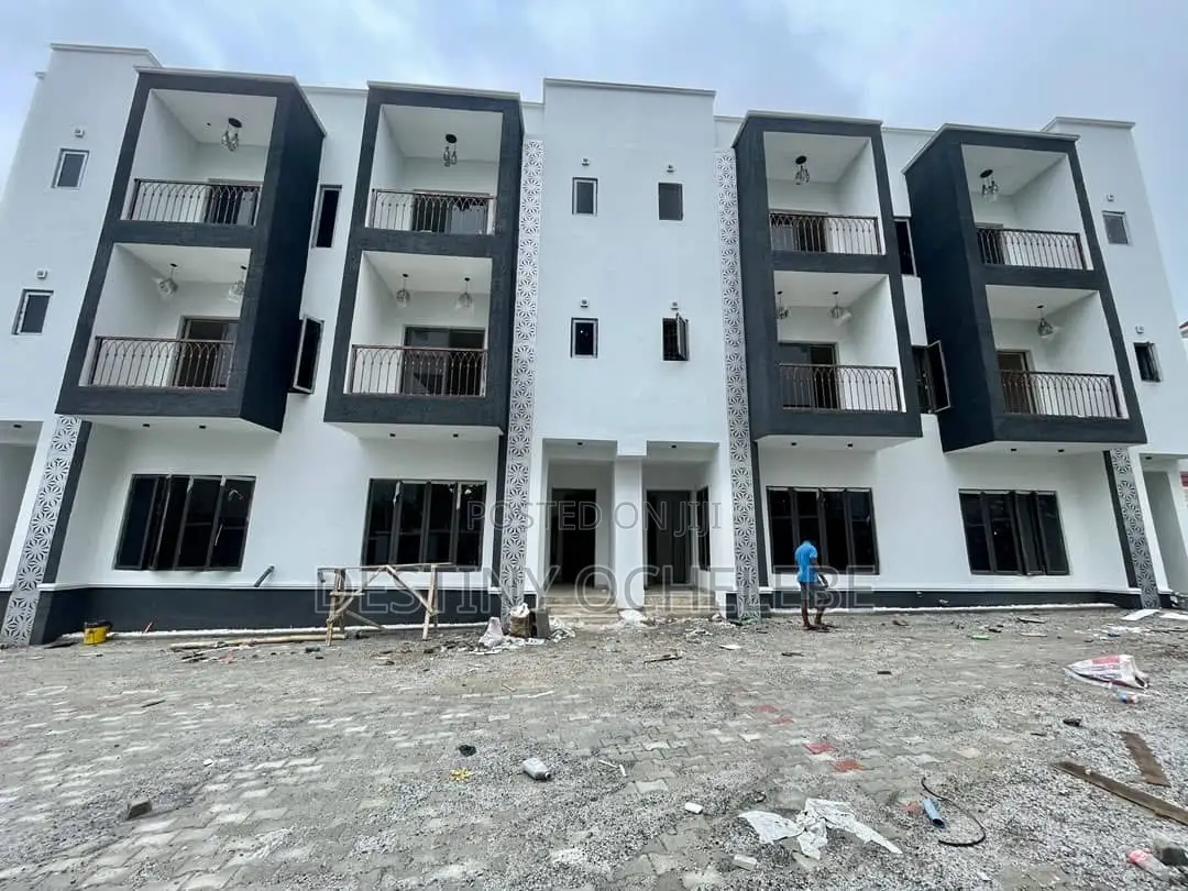 4bdrm Duplex in Jahi By Gilmor for sale in Jahi
