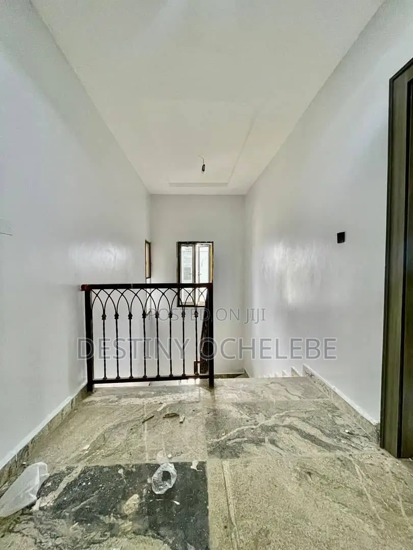 4bdrm Duplex in Jahi By Gilmor for sale in Jahi