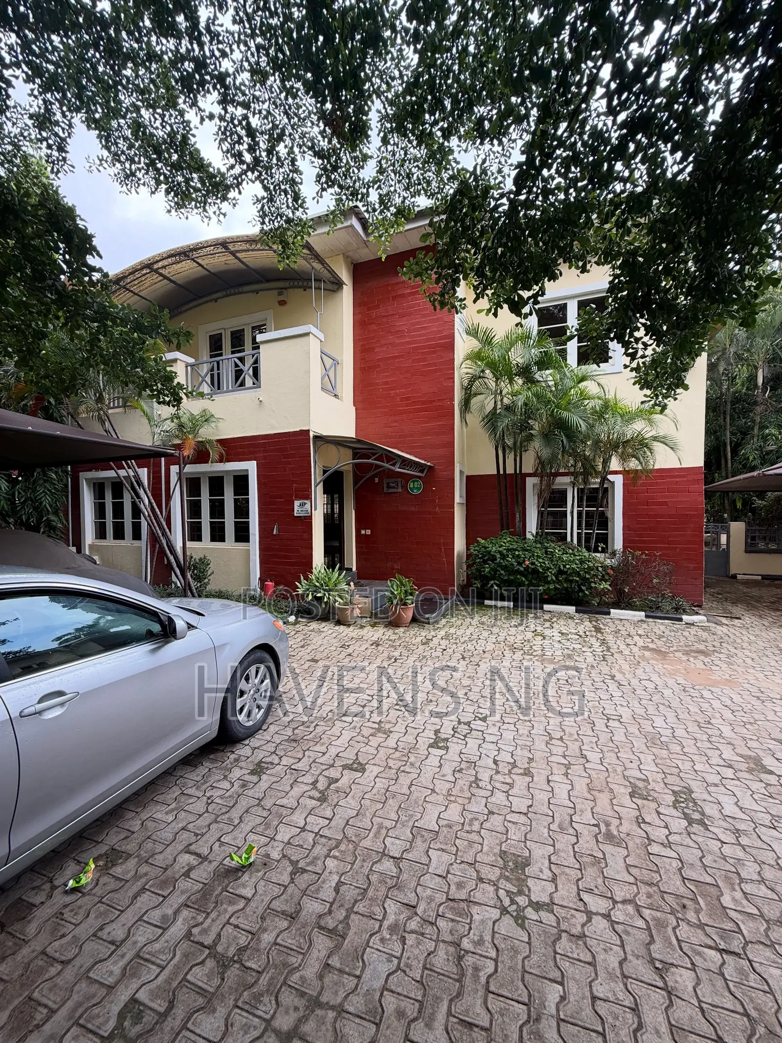 4bdrm Duplex in Kado for sale in Kado