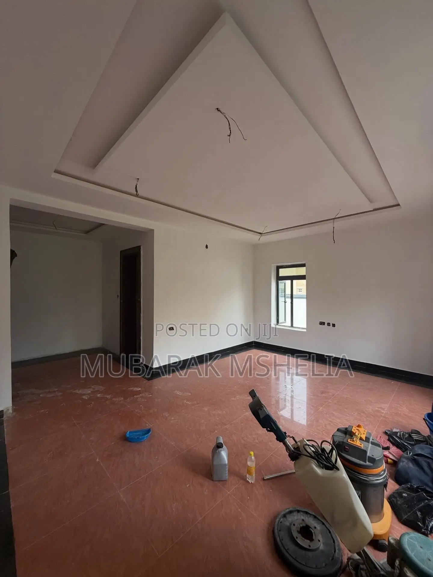 7bdrm Mansion in Zone 2 / Wuse for sale in Zone 2 / Wuse