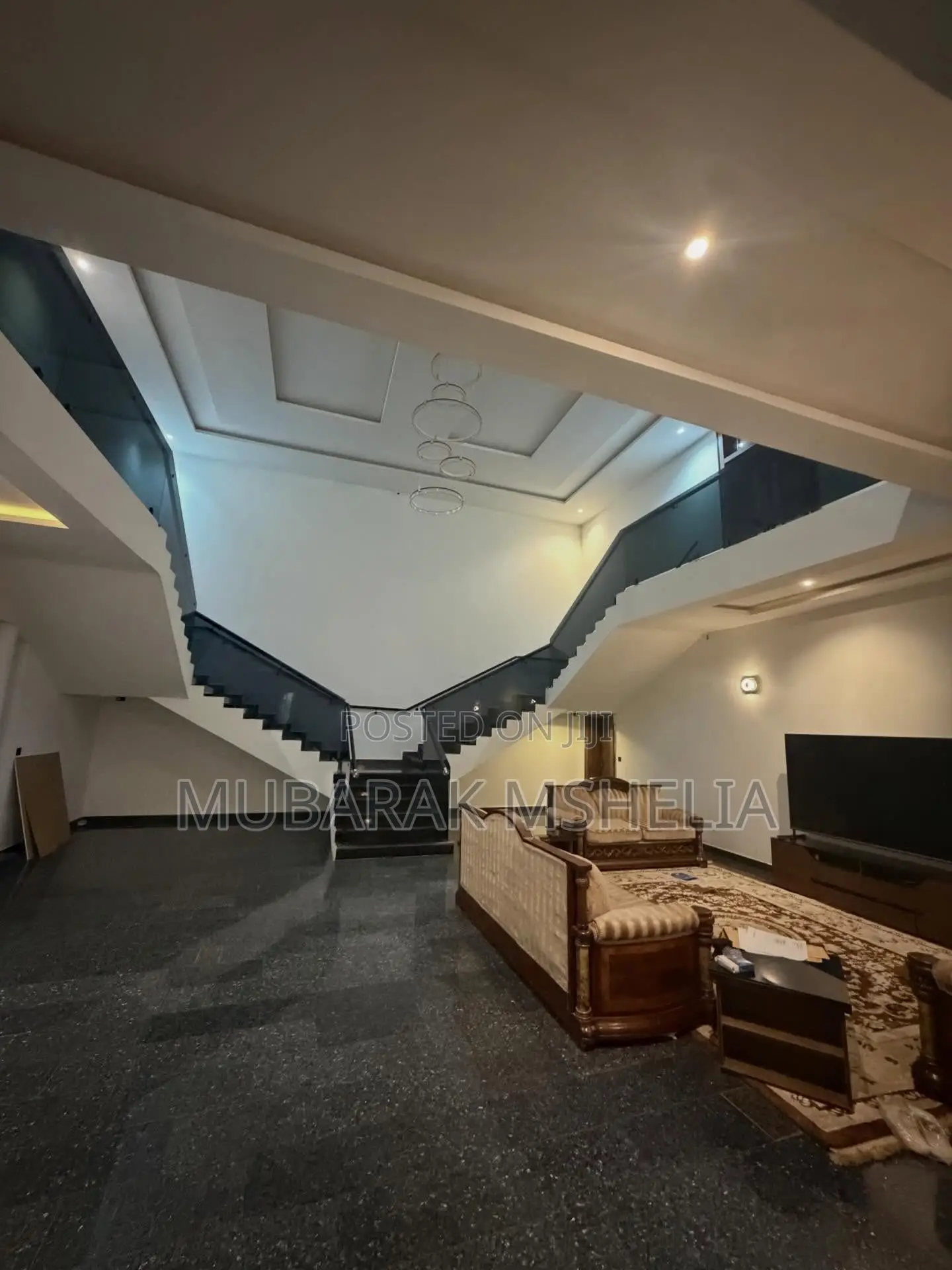 7bdrm Mansion in Zone 2 / Wuse for sale in Zone 2 / Wuse