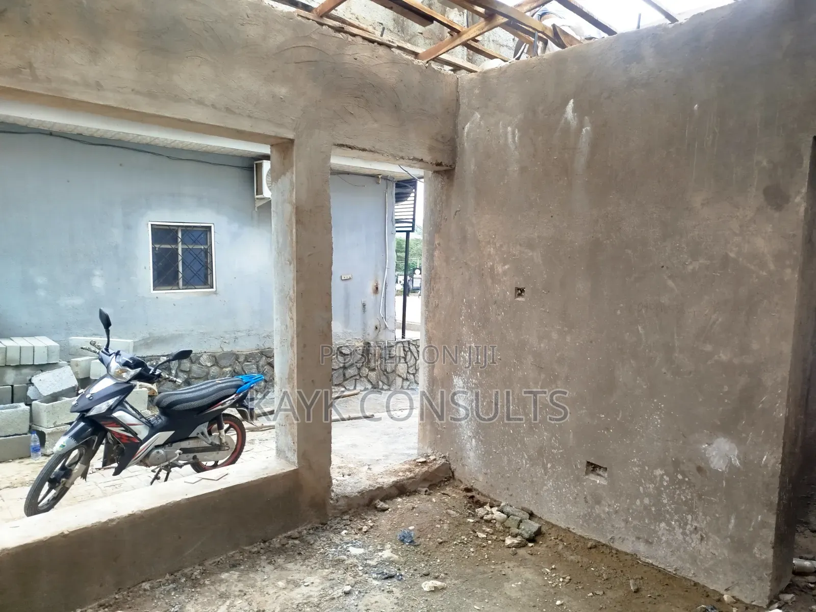 Shop Space for Rent. in Apo Resettlement