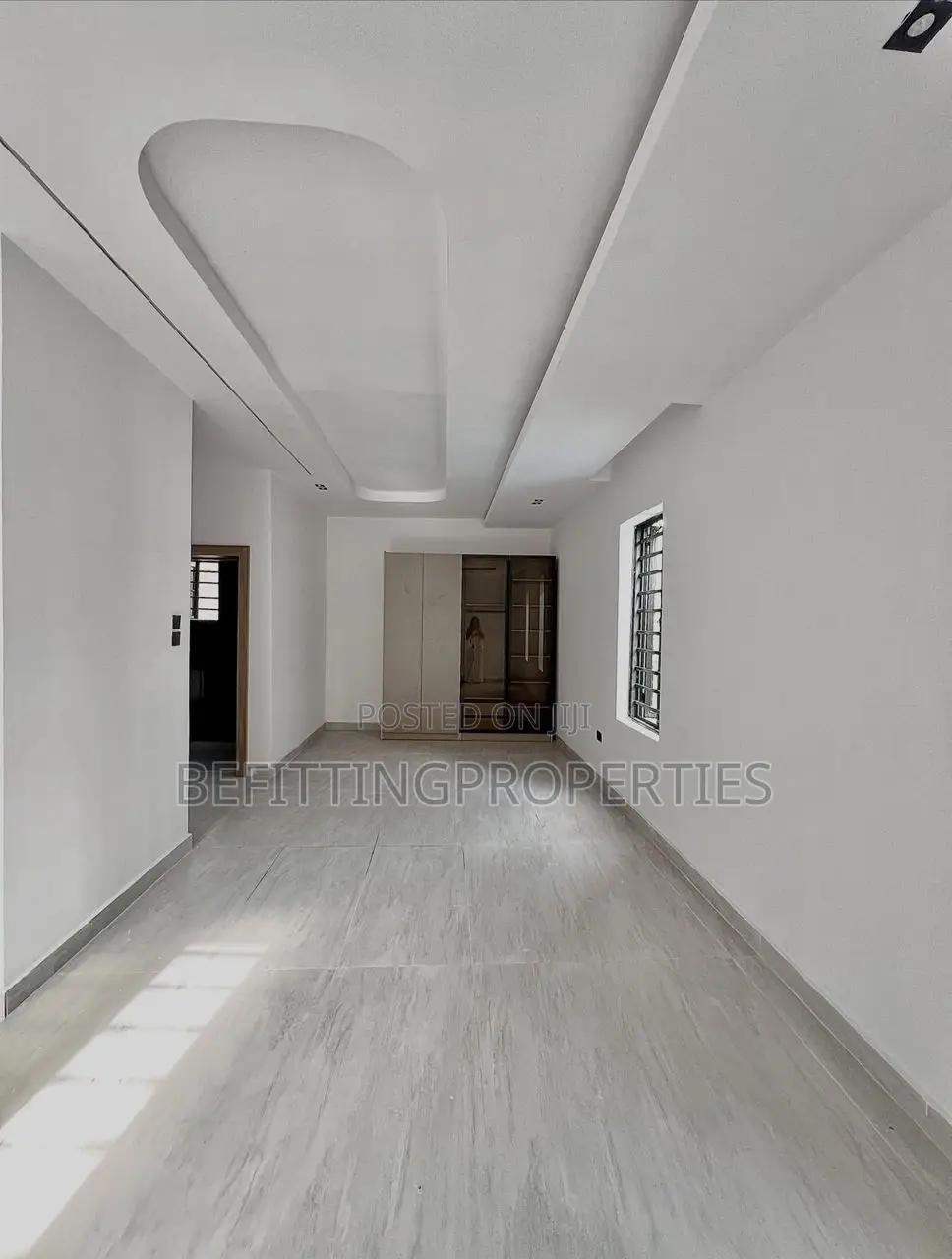 5bdrm House in Lekki for sale in Lekki